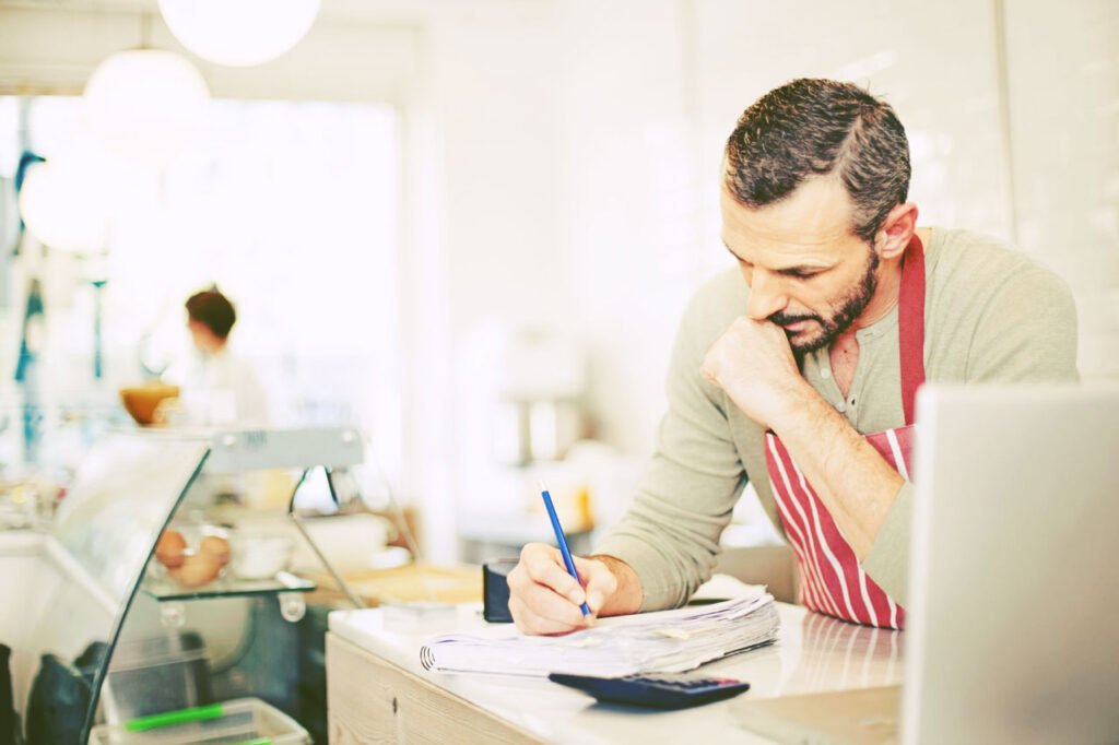 restaurant payroll